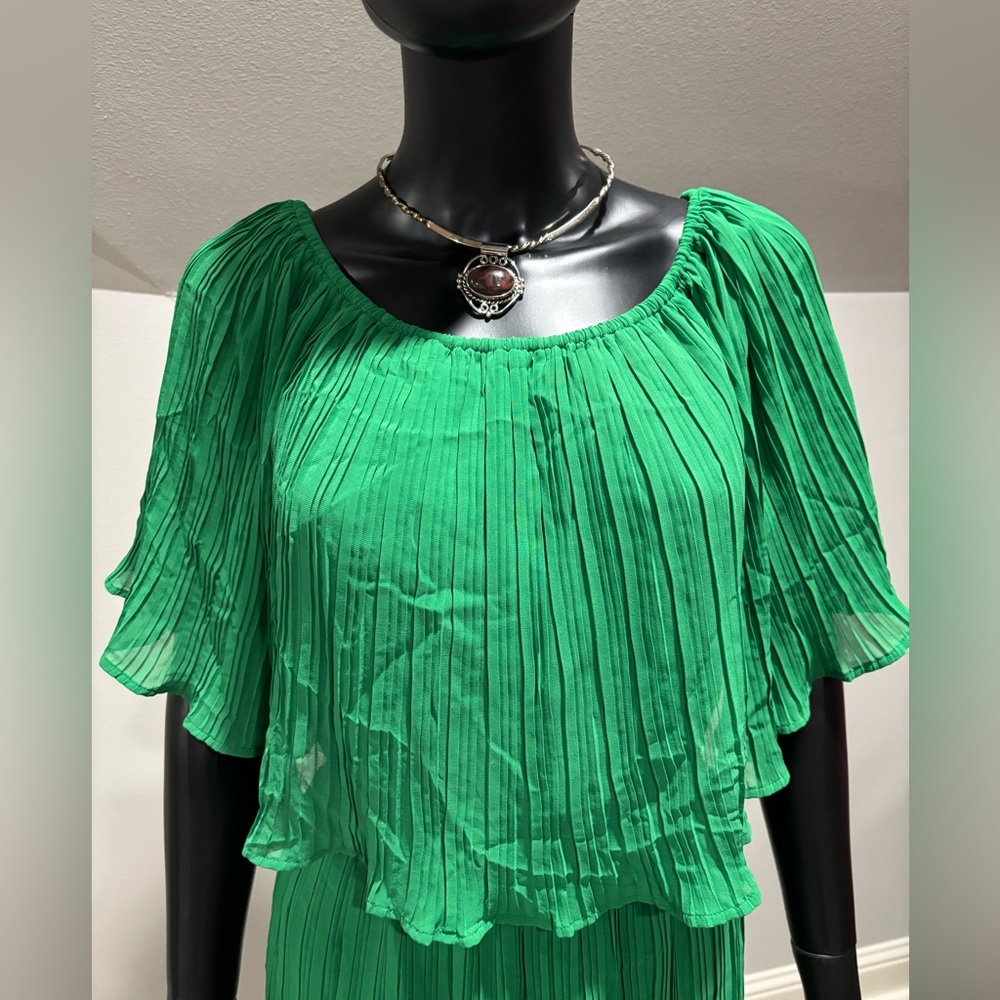Aaron & Amber green off the shoulder romper shorts excellent condition L large - Picture 4 of 11